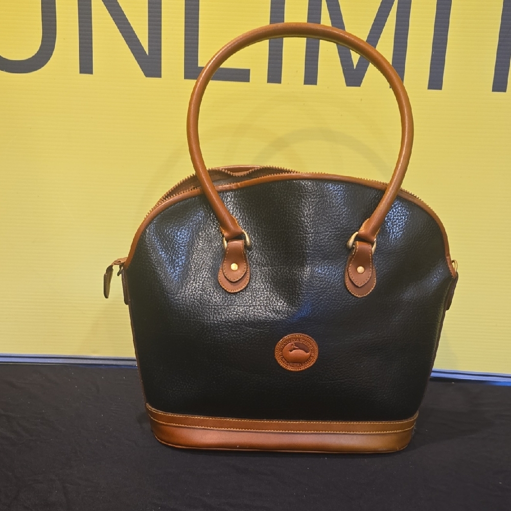 Vintage Jumbo Dooney & Bourke Black and Tan Shoulder Bag